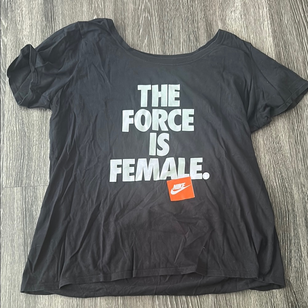 Nike Women's Black Graphic Tee